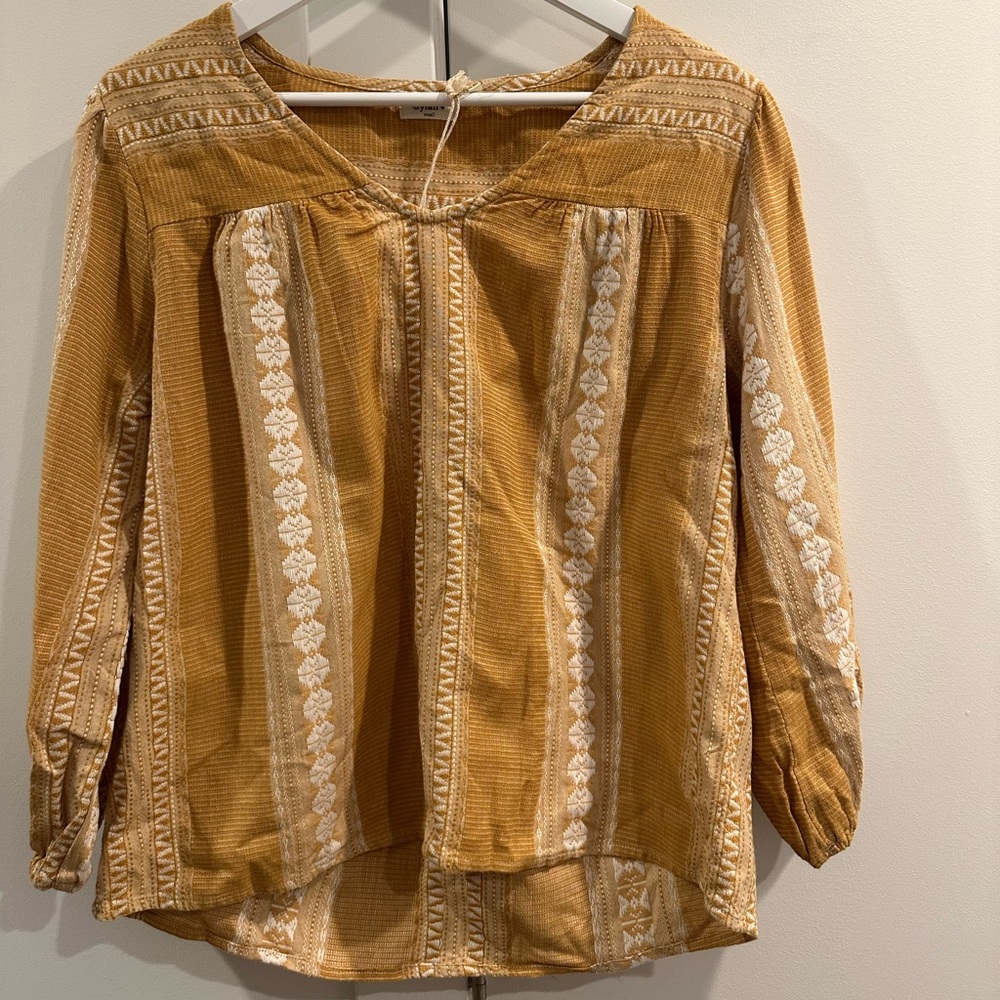 Dylan Georgette Jacq Str Top Small - New with tags 
-NEW with tags
-100% cotton